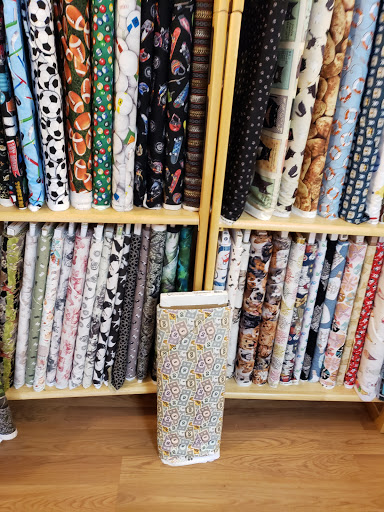Fabric Store «Christmas Goose Quilt Shop», reviews and photos, 2988 S Durango Dr # 109, Las Vegas, NV 89117, USA