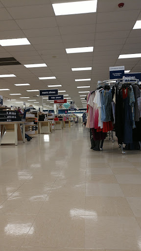 Department Store «Marshalls», reviews and photos, 8483 Grand River Ave, Brighton, MI 48116, USA