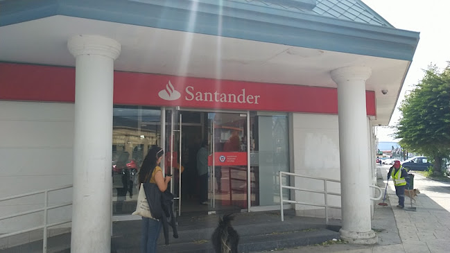 Opiniones de Banco Santiago Santander en Natales - Banco