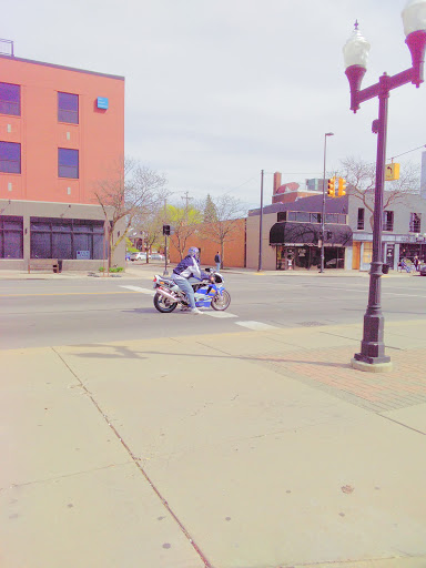Ice Cream Shop «Sanders Chocolate & Ice Cream Shoppes - Wyandotte», reviews and photos, 3042 Biddle Ave, Wyandotte, MI 48192, USA