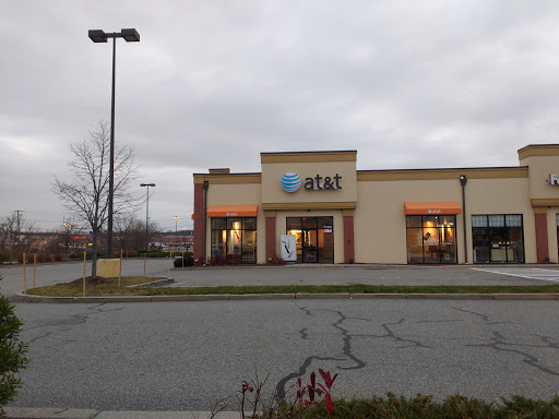 AT&T, 211 Highland Ave C, Seekonk, MA 02771, USA, 