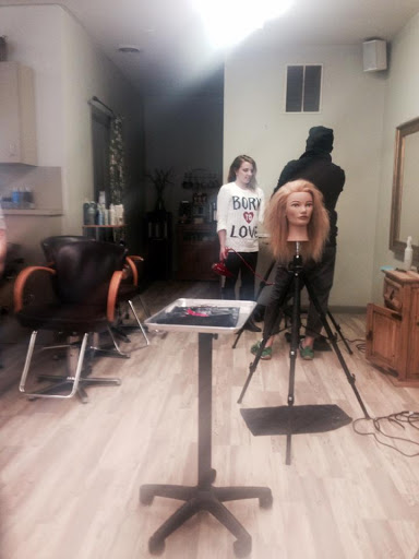 Beauty Salon «U-Turn Salon», reviews and photos, 204 Campbelltown Rd, Palmyra, PA 17078, USA