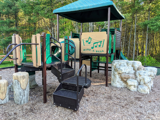 Park «Edwin A. Keach Park», reviews and photos, 49 Chestnut St, North Easton, MA 02356, USA