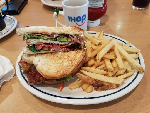 Shopping Mall «Columbia Mall», reviews and photos, 2800 S Columbia Rd, Grand Forks, ND 58201, USA