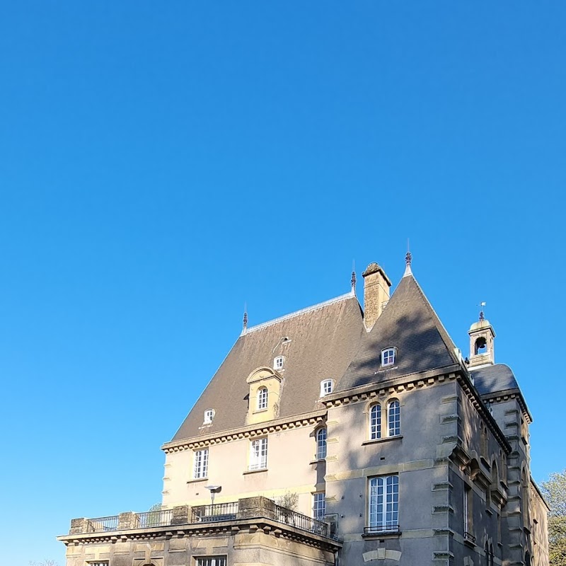 Ô Château