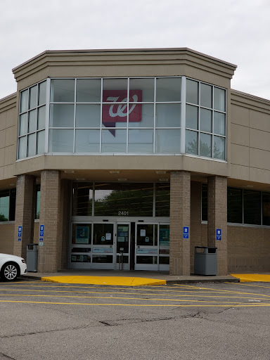 Walgreens, 2401 S Brentwood Blvd, Brentwood, MO 63144, USA, 