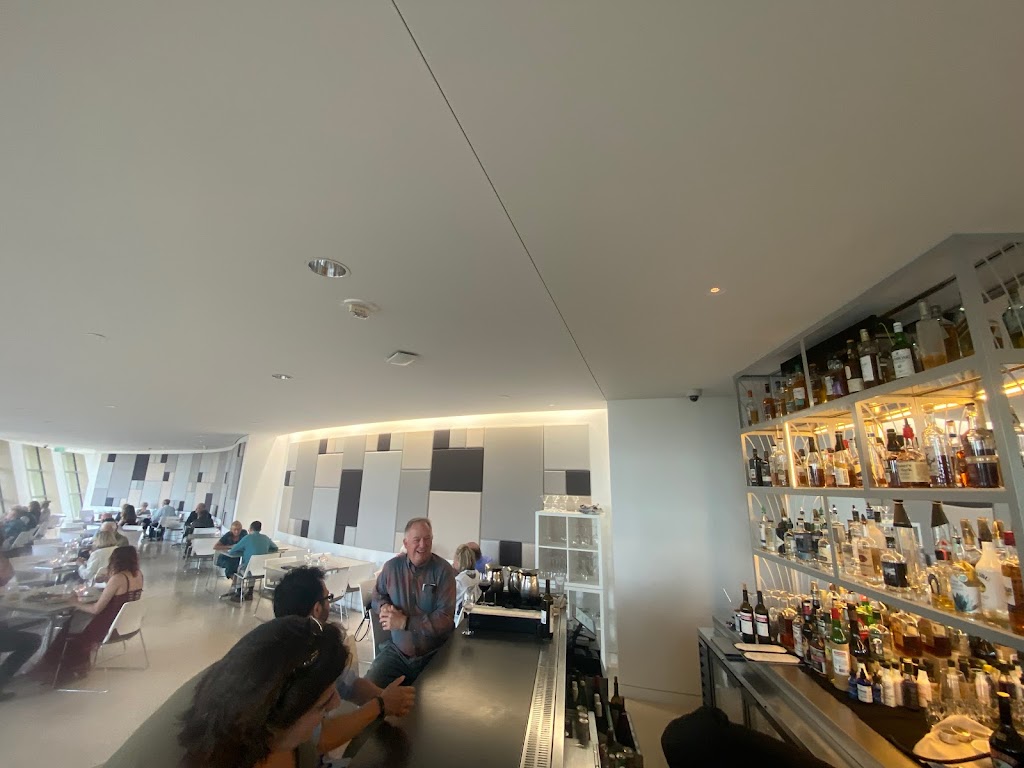 The Dining Experience at the Kauffman Center 64108