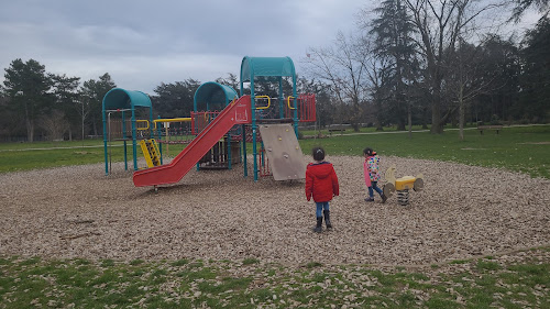 Parc pour enfants à Bron