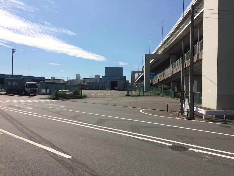 横浜税関 コンテナ検査センター(本牧)