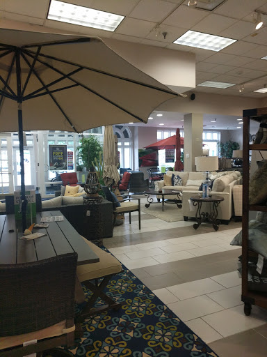 Furniture Store «Ashley HomeStore», reviews and photos, 534 N Frederick Ave, Gaithersburg, MD 20877, USA
