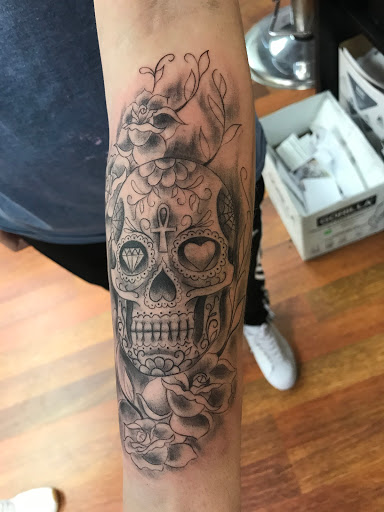 Tattoo Shop «mystic ink tattoos», reviews and photos, 715 N Ewing St, Seymour, IN 47274, USA