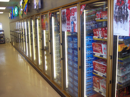 Liquor Store «B & L Liquor Store», reviews and photos, 1369 Main St, Houlton, WI 54082, USA