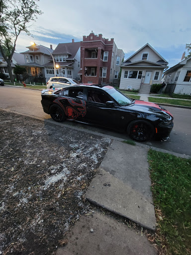 Park «Davis Park», reviews and photos, 5427 W Division St, Chicago, IL 60651, USA