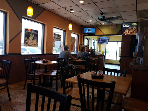 American Restaurant «Golden Chick», reviews and photos, 1741 W Oaklawn Rd, Pleasanton, TX 78064, USA