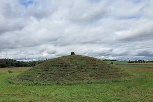 Keltische Hügelgräber image