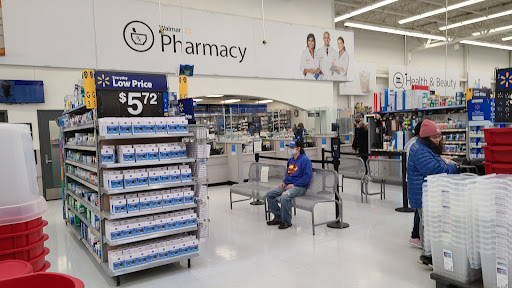 Department Store «Walmart Supercenter», reviews and photos, 201 Edwards Blvd, Lake Geneva, WI 53147, USA