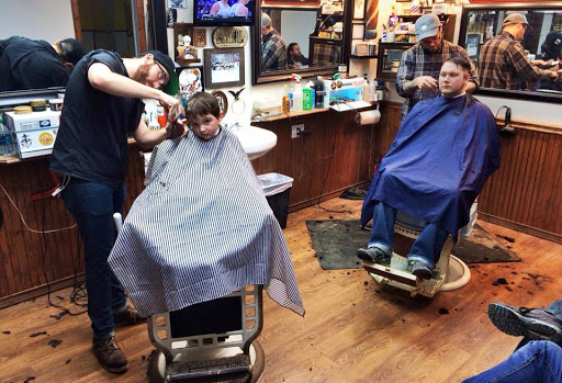 Barber Shop «Consolidated Barber Shop», reviews and photos, 107 W Kearsley St, Flint, MI 48502, USA
