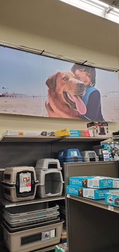 Pet Supply Store «Petco Animal Supplies», reviews and photos, 4013 W Walnut St, Rogers, AR 72756, USA