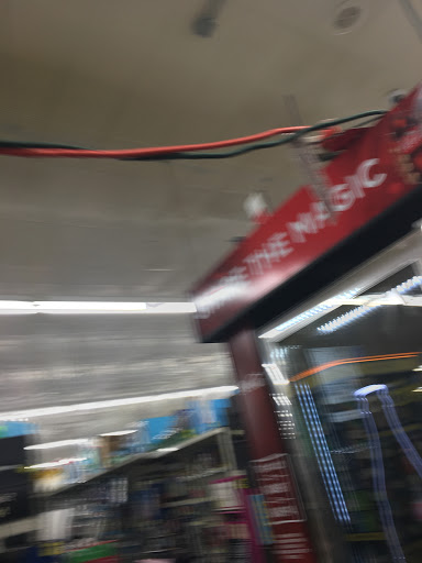 Home Goods Store «Dollar General», reviews and photos, 271 Meldon Ave, Donora, PA 15033, USA