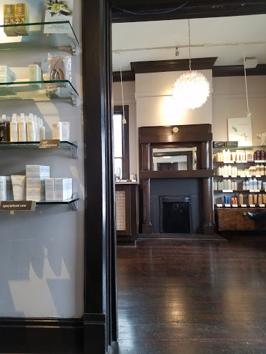 Hair Salon «Unruli Aveda Salon», reviews and photos, 121 3rd Ave N, Franklin, TN 37064, USA