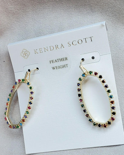 Jewelry Store «Kendra Scott», reviews and photos, 310 E Basse Rd #101, San Antonio, TX 78209, USA