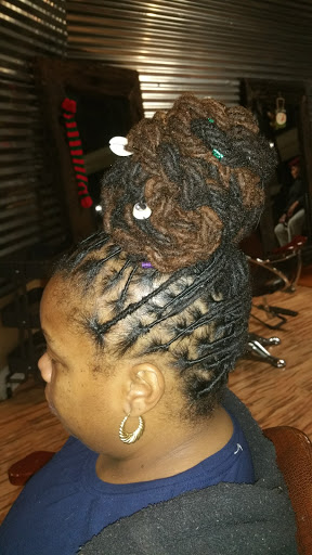 Hair Salon «Da Notty Roots Natural Hair Salon», reviews and photos, 928 Diamond Springs Rd, Virginia Beach, VA 23455, USA