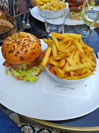 Plats et boissons du Restaurant LE CAFÉ PIERRE HERMÉ à Paris - n°13