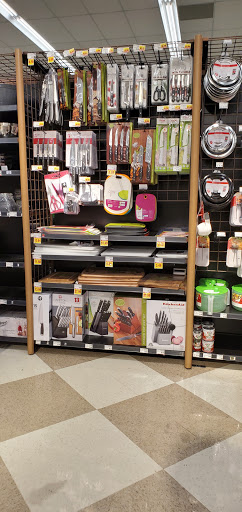 Grocery Store «Kroger», reviews and photos, 7000 Monroe Blvd, Taylor, MI 48180, USA