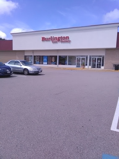 Clothing Store «Burlington Coat Factory», reviews and photos, 233 Broad St, Bridgewater, MA 02324, USA