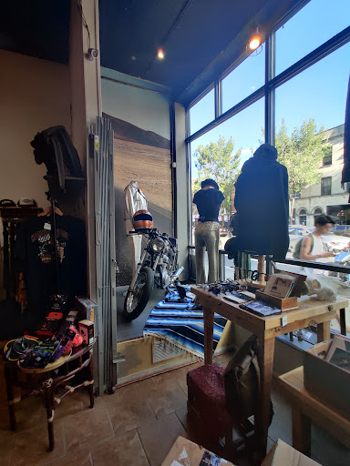 Boutique «Tarnish», reviews and photos, 2024 W Chicago Ave, Chicago, IL 60622, USA