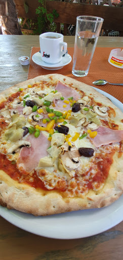 Madre's Restaurant & Bar en Ötztal Bahnhof
