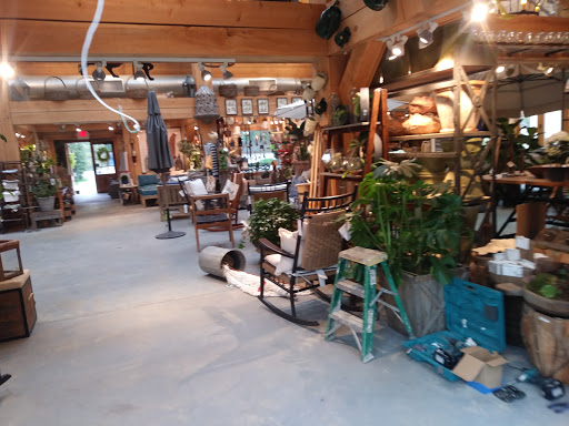 Shopping Mall «Eagle Village Shops», reviews and photos, 503 W Lancaster Ave, Wayne, PA 19087, USA