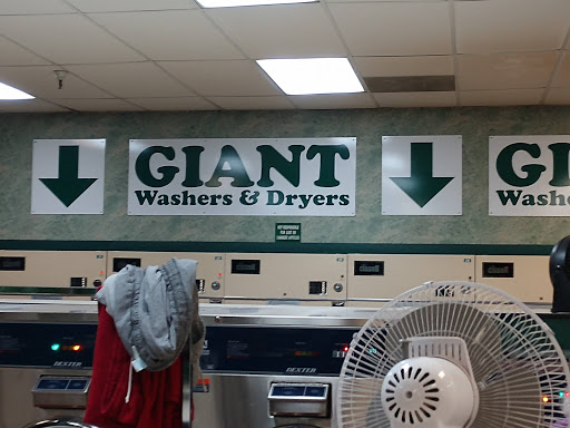 Laundromat «The Laundry Co of Carmichael», reviews and photos, 6450 Fair Oaks Blvd, Carmichael, CA 95608, USA