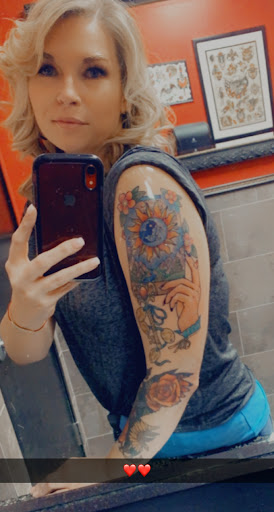 Tattoo Shop «Aces Tattoos», reviews and photos, 1776 Teasley Ln, Denton, TX 76205, USA