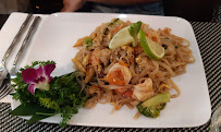 Pad see ew du Restaurant thaï Khao Thai Sévigné à Paris - n°17