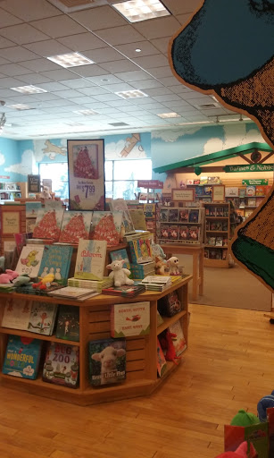 Book Store «Barnes & Noble Booksellers Moorestown», reviews and photos, 1311 Nixon Dr, Moorestown, NJ 08057, USA