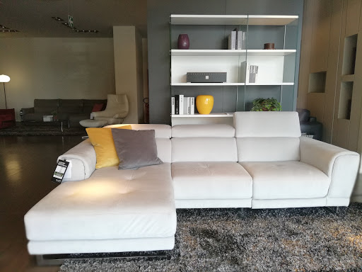 Divani & Divani by Natuzzi