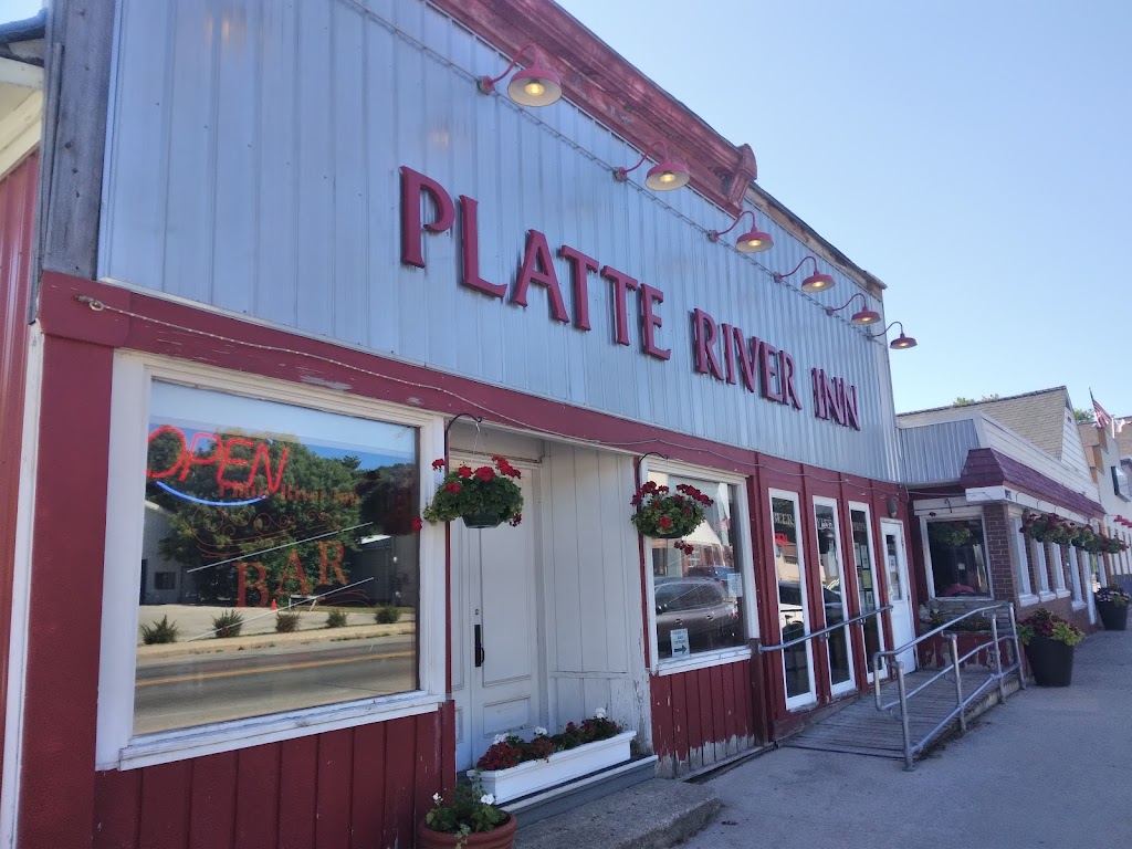 Platte River Inn 49640