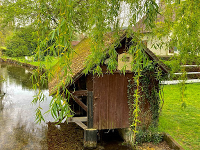 Lavoir à Fontaine-sous-Jouy