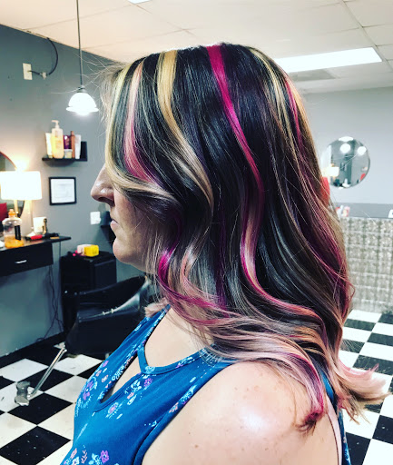 Beauty Salon «Liz Torres Beauty Salon», reviews and photos, 267 Stonecrossing Dr # D, Clarksville, TN 37042, USA