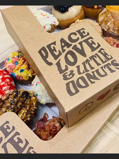 Donut Shop «Peace, Love And Little Donuts Of Green», reviews and photos, 3700 Massillon Rd, Uniontown, OH 44685, USA