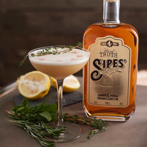 Liquor Store «Arcadia Foremost Liquors», reviews and photos, 3301 W North Ave, Chicago, IL 60647, USA