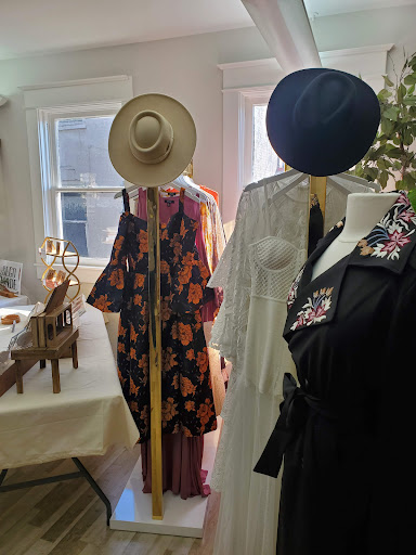 Bridal Shop «OffWhite by Bridal Expressions», reviews and photos, 10489 State St, Sandy, UT 84070, USA