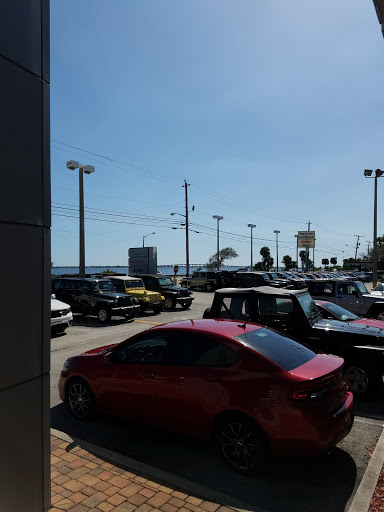 Car Dealer «Gator Chrysler Dodge Jeep», reviews and photos, 840 S Harbor City Blvd, Melbourne, FL 32901, USA