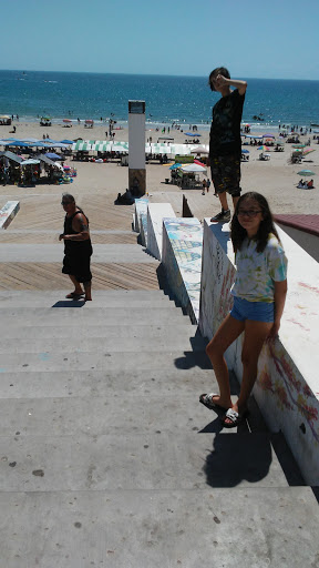 Restaurant «South Street», reviews and photos, 1410 Pine Ridge Rd, Naples, FL 34108, USA