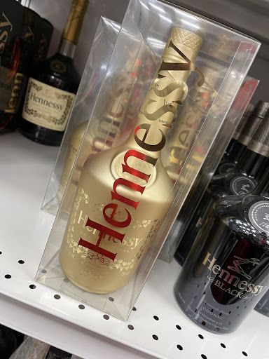 Liquor Store «Hwy 61 Liquor Store», reviews and photos, 758 Villa Rica Hwy, Dallas, GA 30157, USA