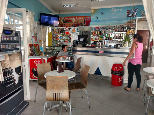 Pastelaria Delícia no Armação de Pêra, Faro