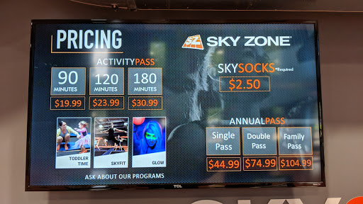 Amusement Center «Sky Zone Trampoline Park», reviews and photos, 13310 Industrial Park Blvd #160, Plymouth, MN 55441, USA