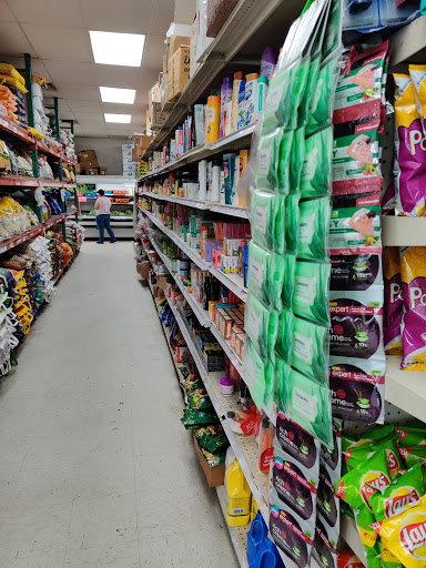 Indian Grocery Store «Swadesh Supermarket», reviews and photos, 4130 Blackhawk Rd, Eagan, MN 55122, USA