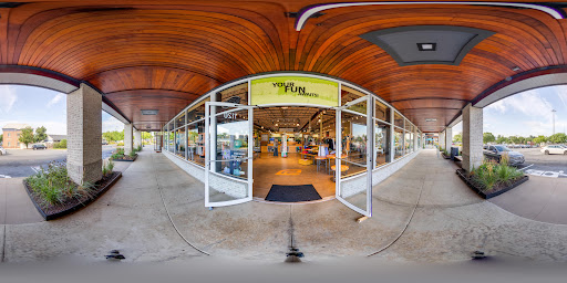 Running Store «Road Runner Sports», reviews and photos, 1120 W Broad St, Falls Church, VA 22046, USA